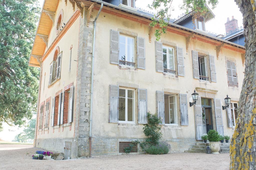 Domaine De Savigny Acomodação com café da manhã Saint-Saulge Exterior foto